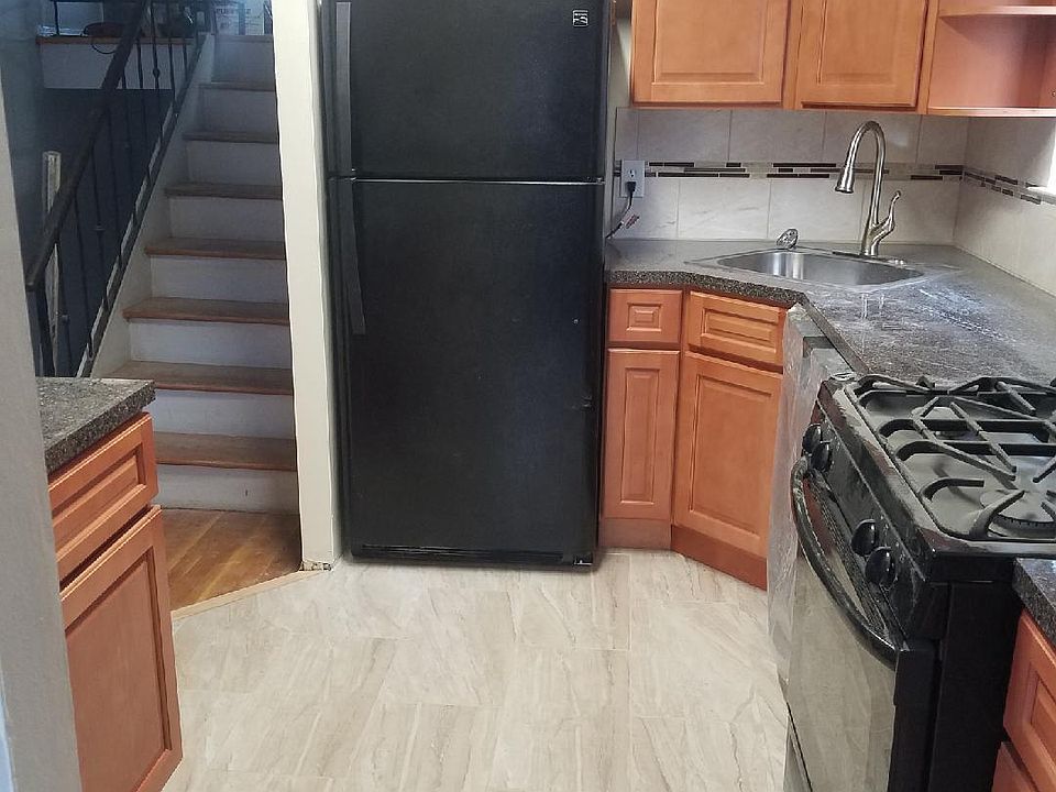 1st image of 15620 78th St
