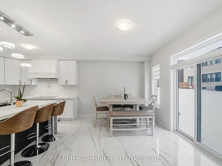 134 Flood Ave — Photo 7