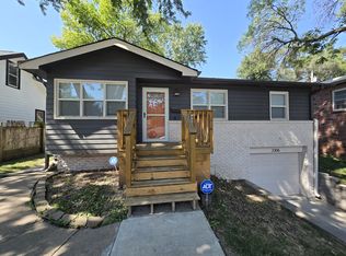 3306 N 56th St, Omaha, NE 68104