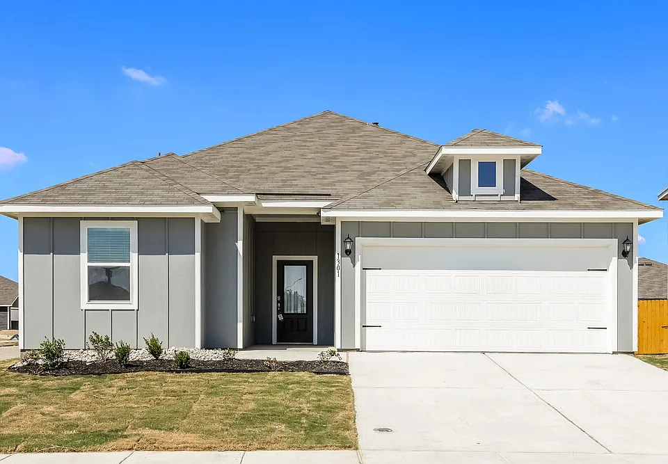 1301 Tilton Dr