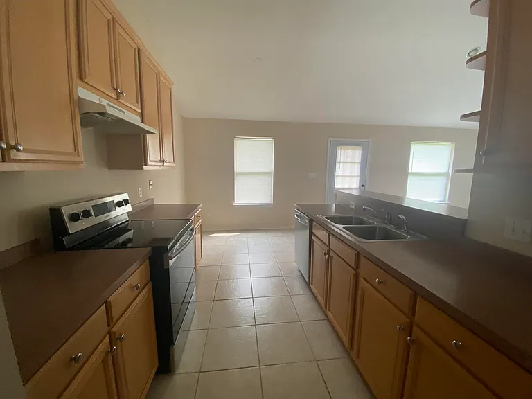 2360 Crescent Rd — Photo 19