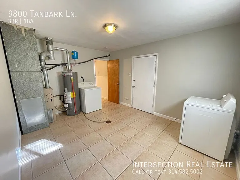 9800 Tanbark Ln — Photo 10