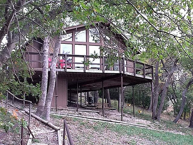1st image of 2207 Chaparral Dr