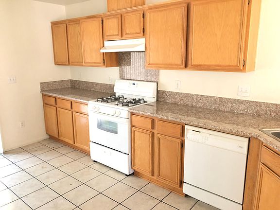 4th image of 11170 Alora St