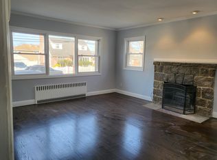 305 Litchfield Ave FLOOR 1, Elmont, NY 11003