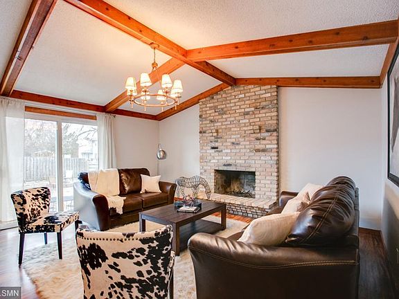 2nd image of 2280 Amberwood Dr
