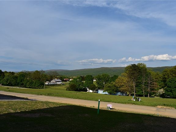 4th image of LOT 2 118 Grandview Dr