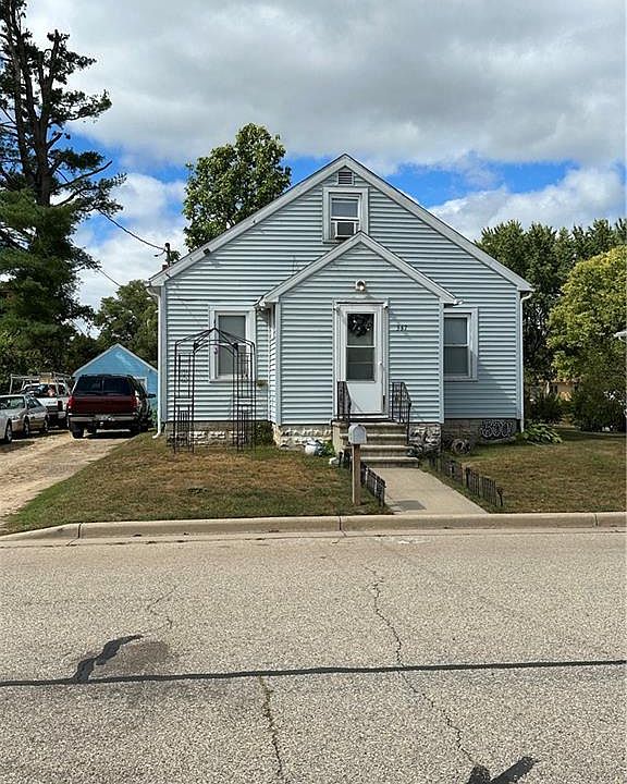 1st image of 337 South 1st Street