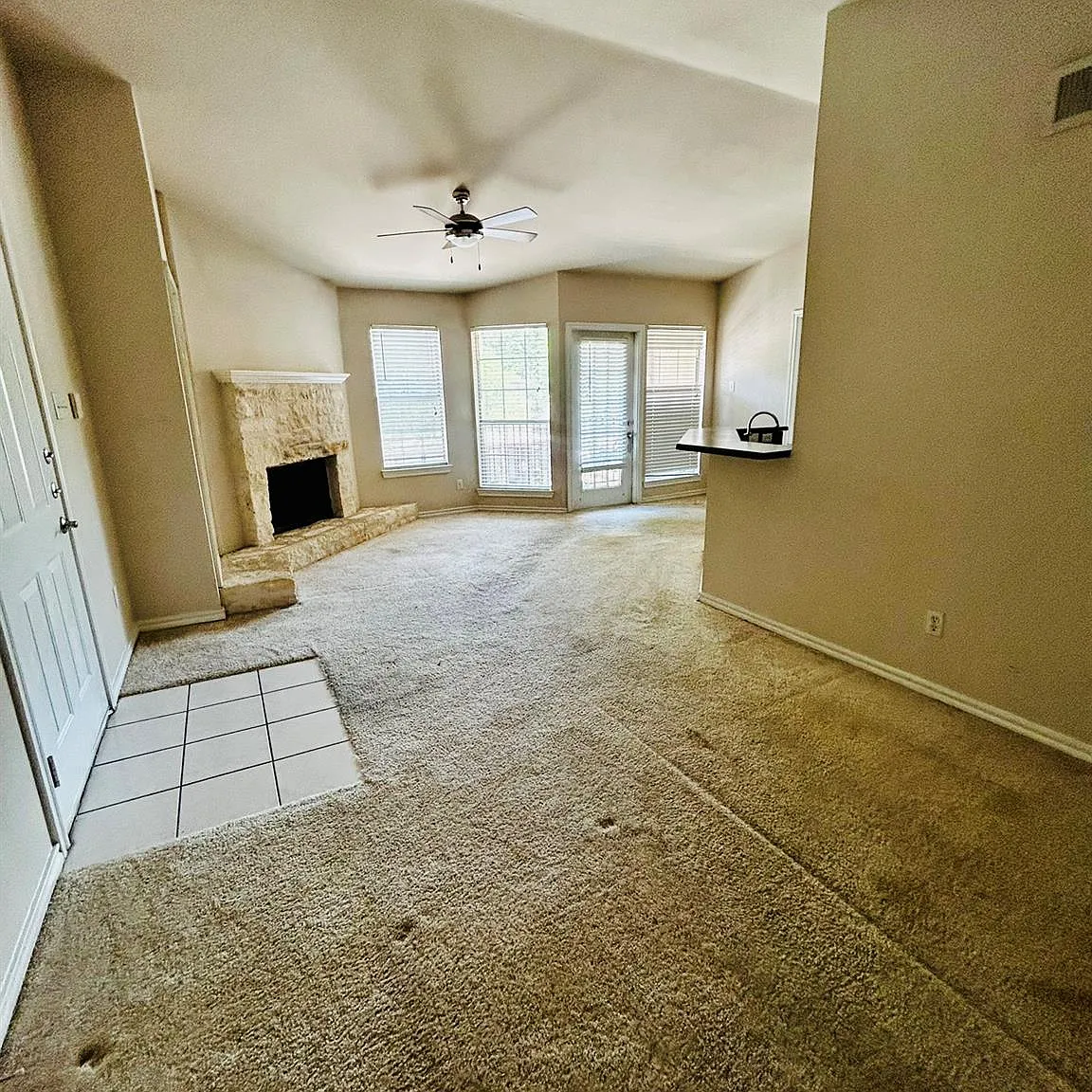 1 bed, 1.0 bath, 785 sqft, $1,195 — Photo 3