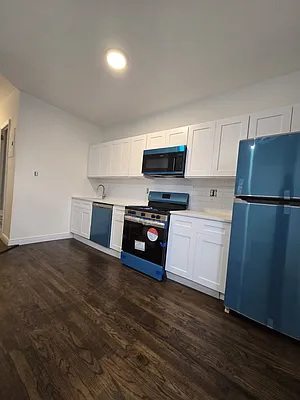 Rented by Highline Residential | media 2