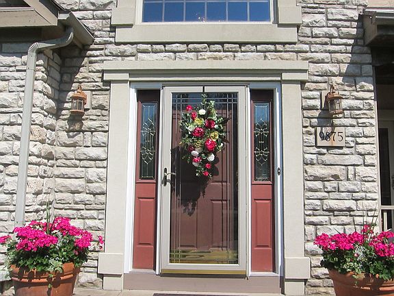 5th image of 9875 Monteray Dr