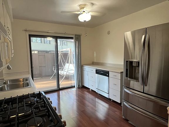 5th image of 7344 Country Creek Way Unit 5