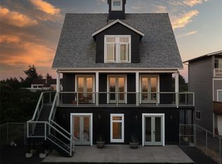 577 Sand Dune Ave SW, Ocean Shores, WA 98569