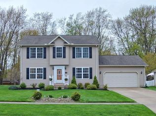 650 Bridle Ct, Geneva, OH