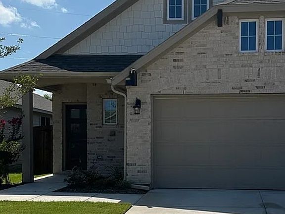 2nd image of 223 Fairmont Dr