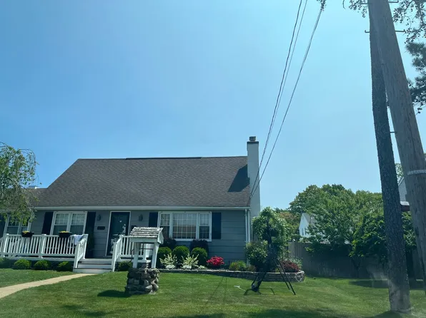 101 Leone Dr, Brick, NJ 08724