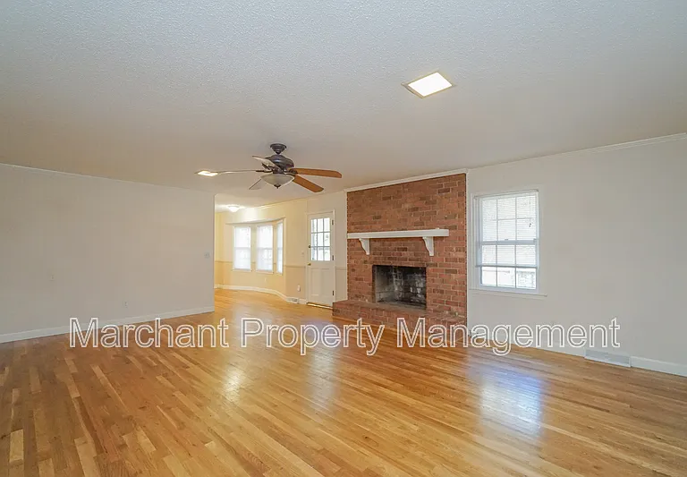 49 Cobblestone Rd — Photo 14