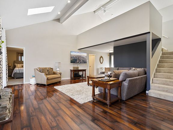 4th image of 1403 Wildwood Ct