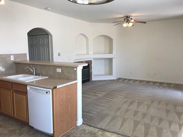 1st image of 5551 29th St Unit 3511