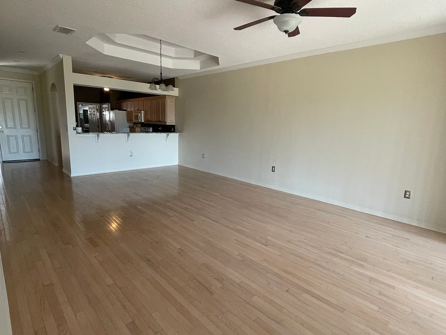 2 bed, 1332 sqft, $2,000 — Photo 4