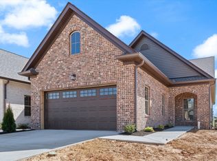 456 W Foxrun #1, Springfield, TN 37172