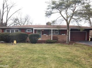 204 Chester Ln, Prospect Heights, IL 60070