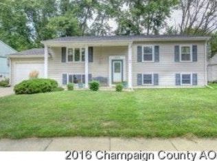 2804 Sangamon Dr, Champaign, IL 61821