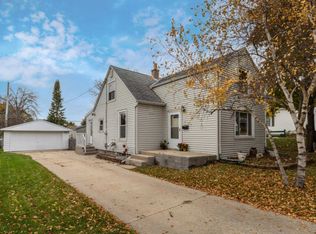 3751 S 90th St, Milwaukee, WI 53228