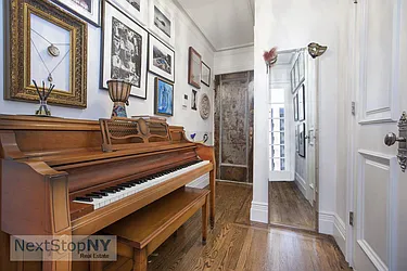 Rented by NextStopNY