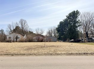 16 Rolling Hills Dr, Augusta, WI 54722
