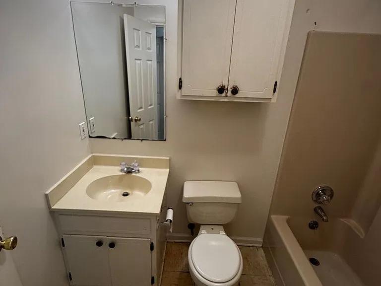 100 Red Rock Dr — Photo 13