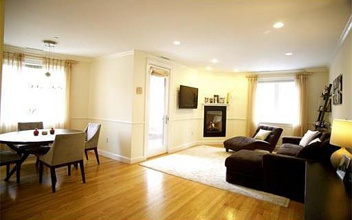 1st image of 11 Longwood Ave APT 203