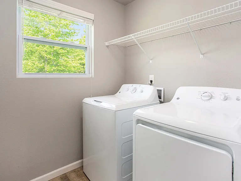 2359 Shadycroft Dr — Photo 11