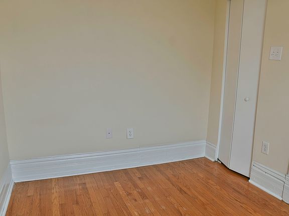 5th image of 3358 N Sheffield Ave APT 2