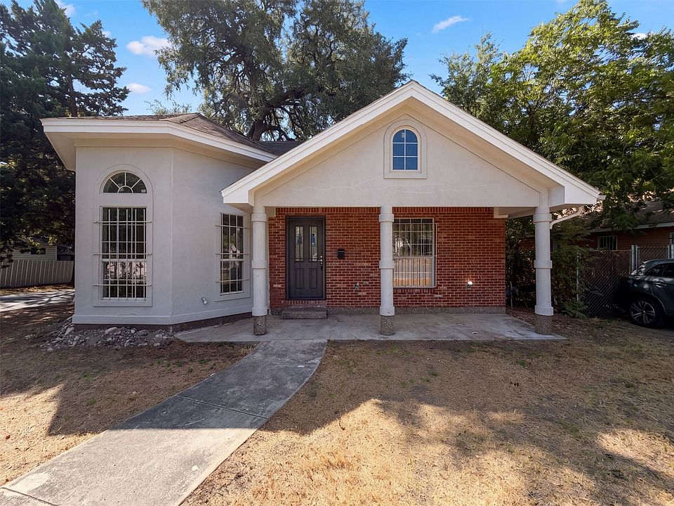 1st image of 1322 Waco Ave