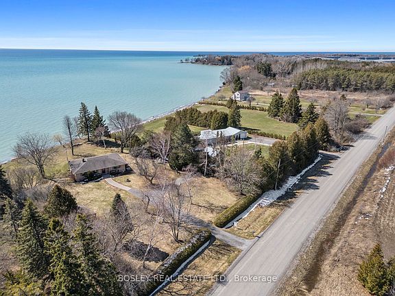 3rd image of 373 Victoria Beach Rd