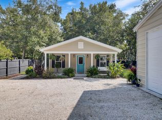 207 N Hampton St, Summerville, SC 29483