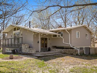 1035 N 5th Ave, Saint Charles, IL, 60174