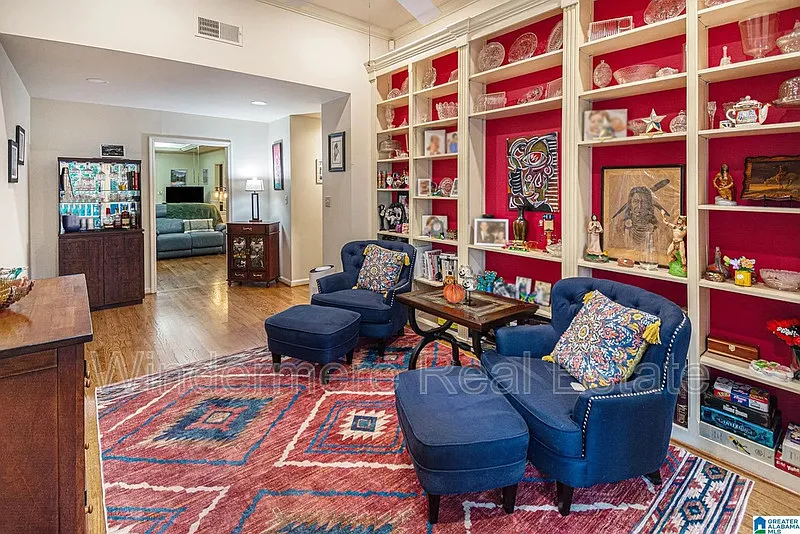 2 bed, 2.0 bath, 1284 sqft, $1,850 — Photo 2