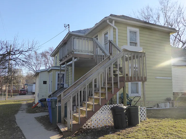 314 Lynn Ave — Photo 1