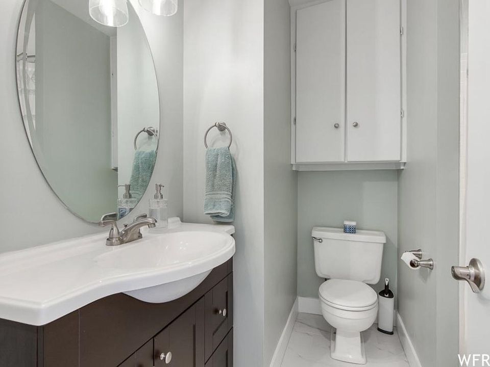 1st image of 1531 E Dawn Dr