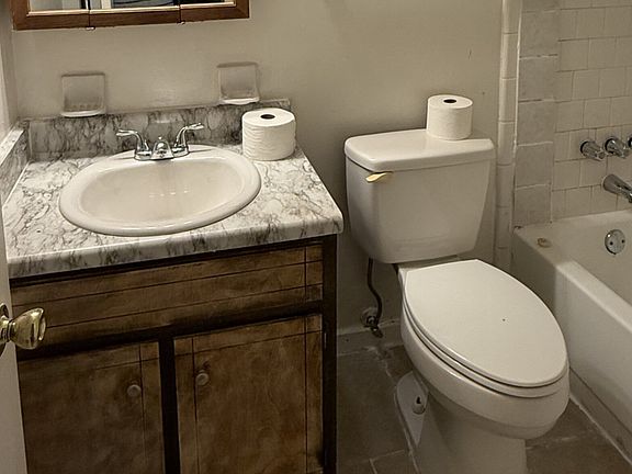 5th image of 3354 La Leyenda Ct #C