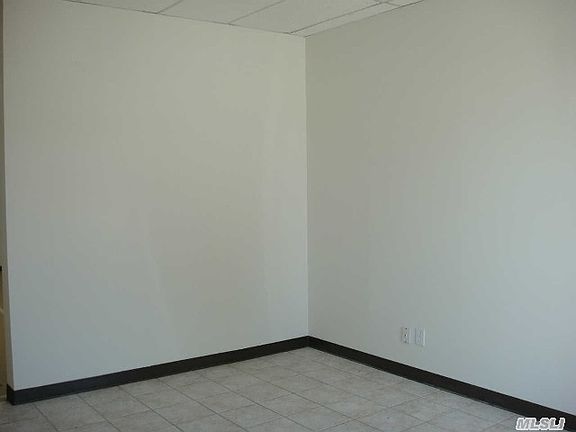 3rd image of 2156 Bellmore Ave