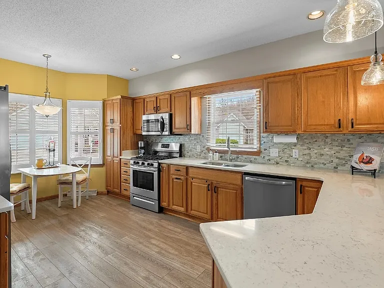 4209 Azalea Cir #15 — Photo 3