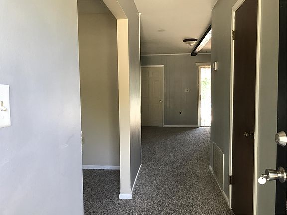 2nd image of 614 Mountain Dr