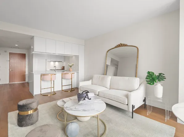 99 Hudson Street image 1 of 33