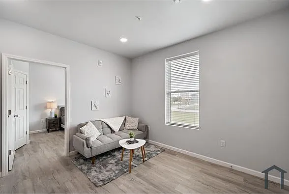 2813 Church St — Photo 1