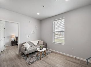 2813 Church St, Galveston, TX 77550