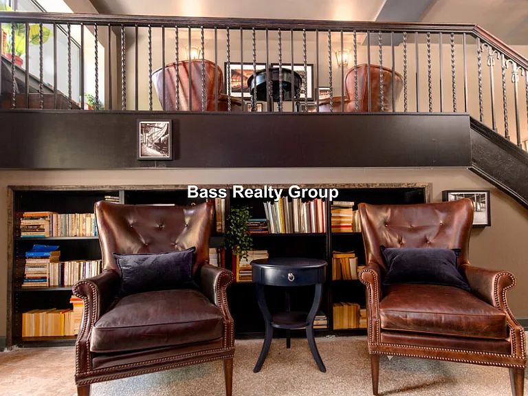 5021 N Kenmore Ave #204 — Photo 28