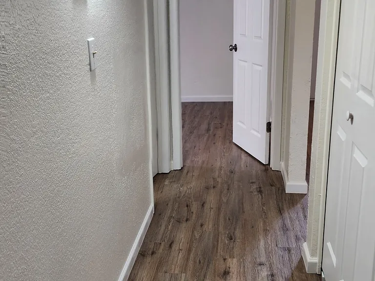 2752 N Salem #101 — Photo 10